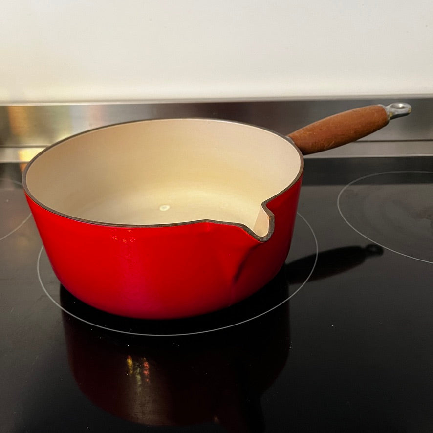 Kersenrode Le Creuset steelpan 22 cm