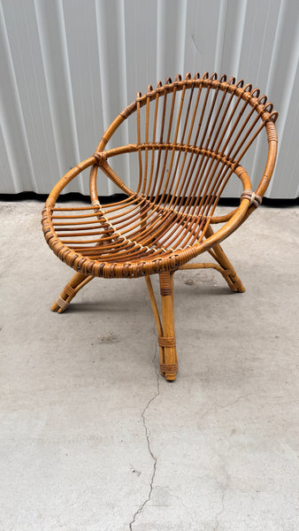 Rotan kuipstoeltje
