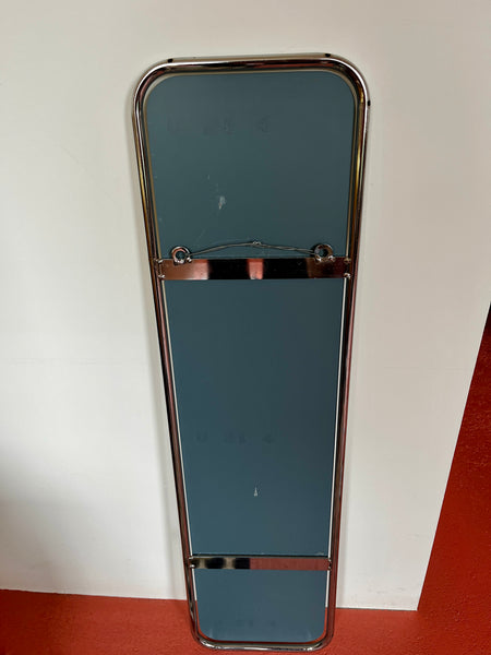 Langwerpige smalle passpiegel