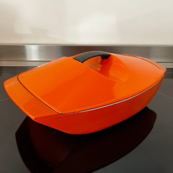 Le Creuset set Raymond Loewy