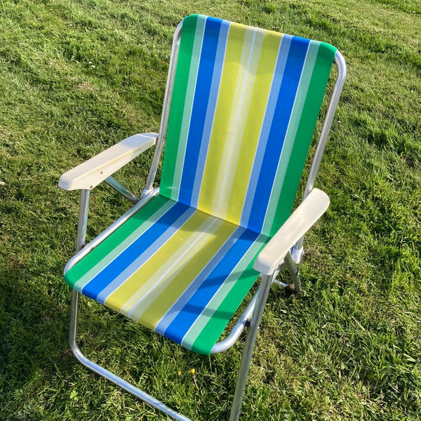 Gestreepte campingstoel