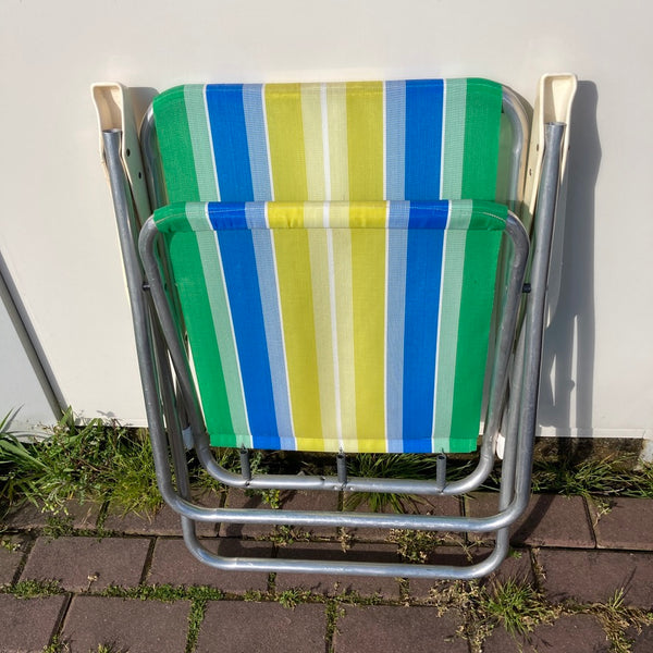 Gestreepte campingstoel
