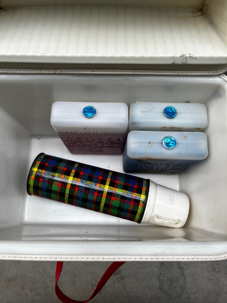 Vintage koelbox inclusief thermoskan