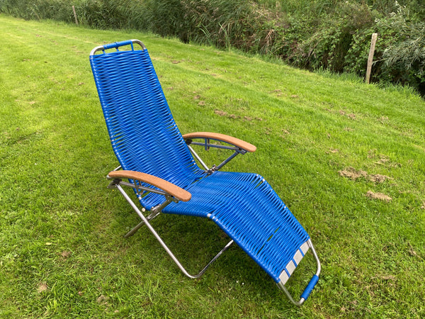 Spaghetti deckchair